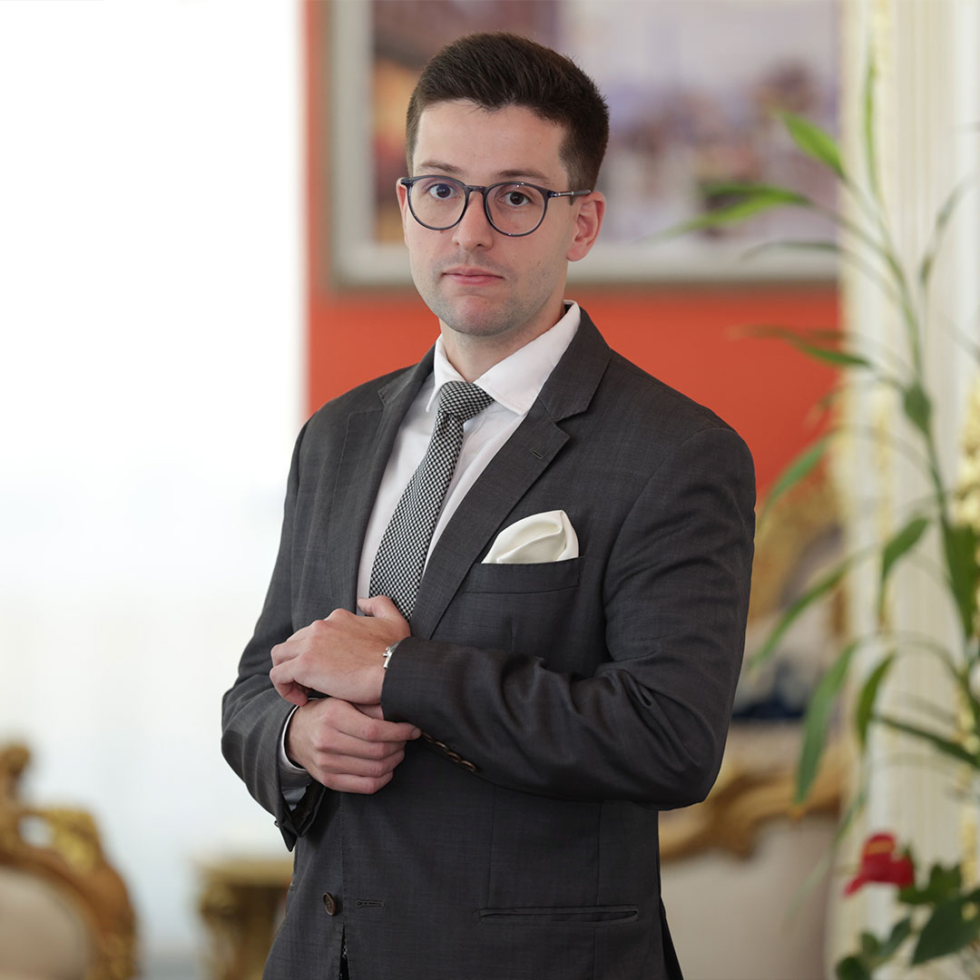 Dr. Leonardo Guimarães